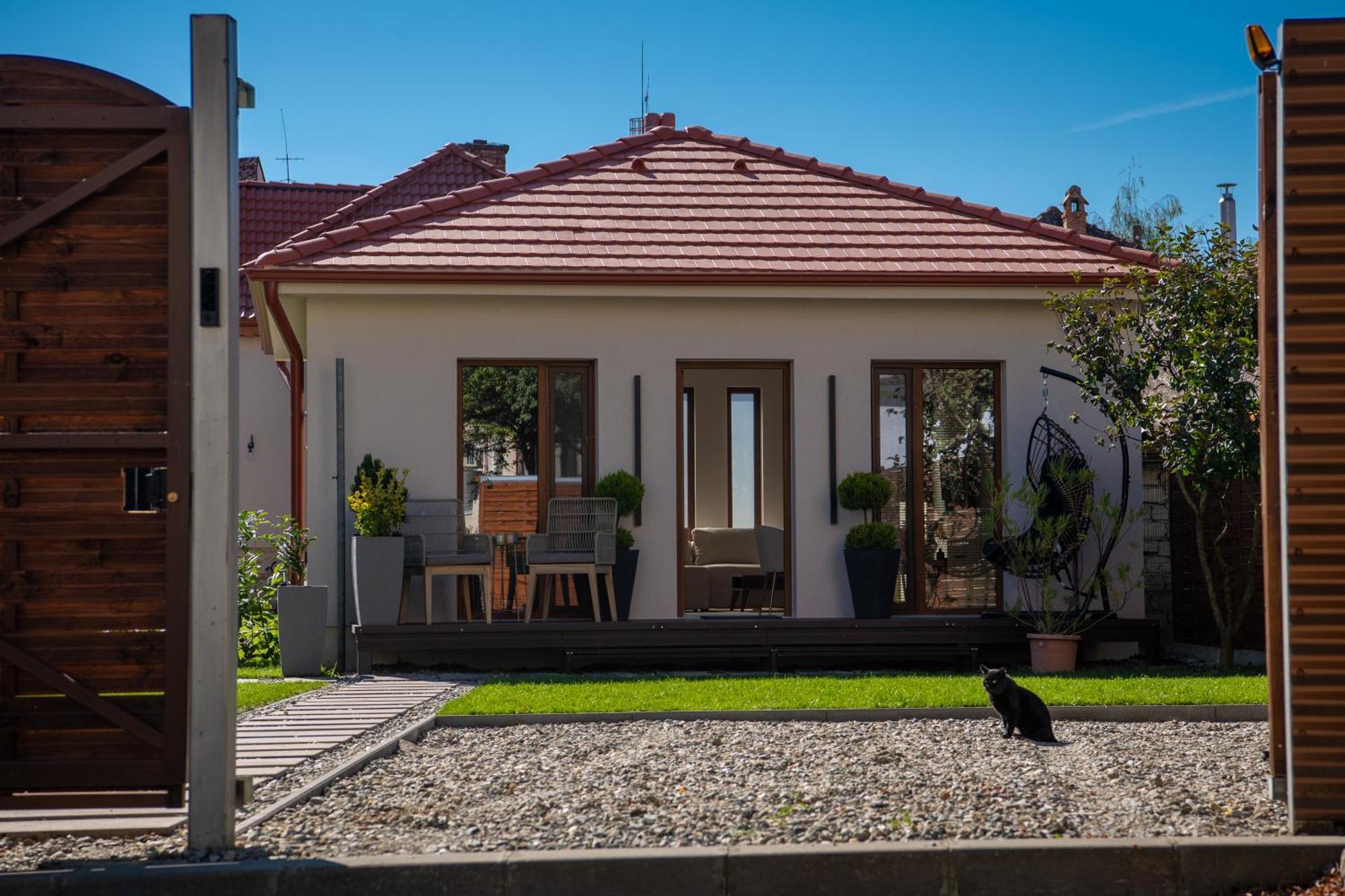 Day One Studio Fagaras Exterior photo